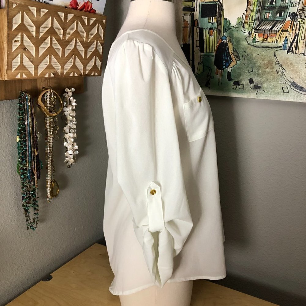 MINE Sheer Blouse Women's size L White & Gold Button T Back 3/4 Sleeve - Picture 11 of 11